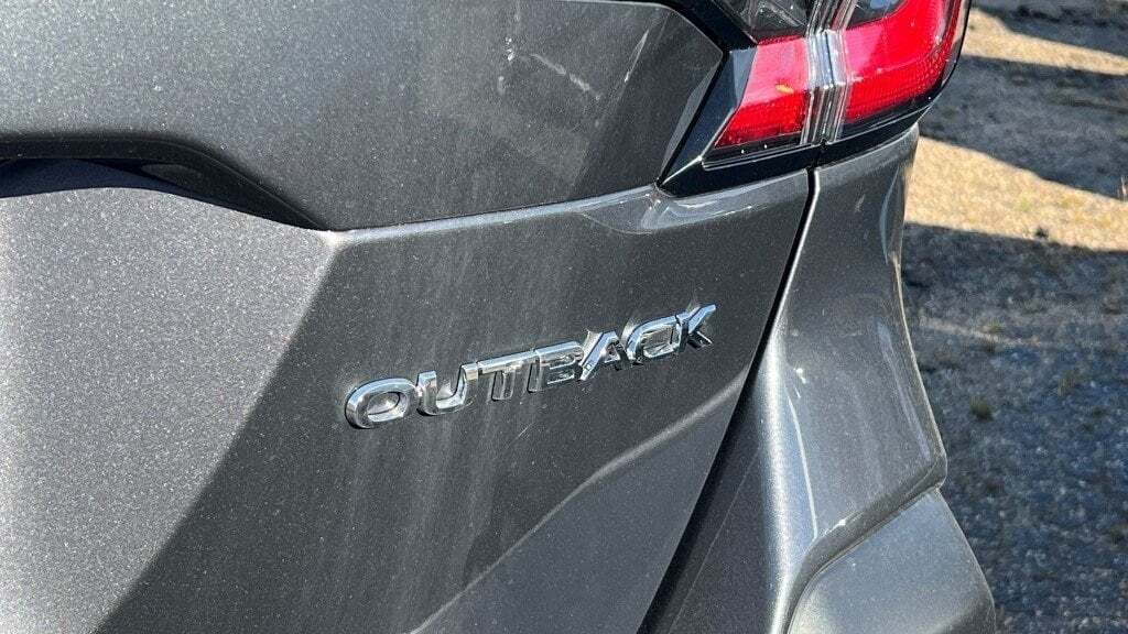 2025 Subaru Outback Premium Fredericksburg VA