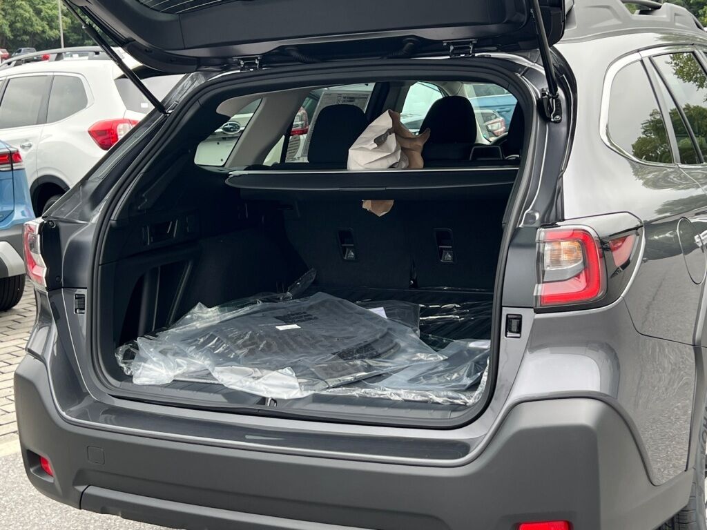 2025 Subaru Outback Premium Hagerstown MD