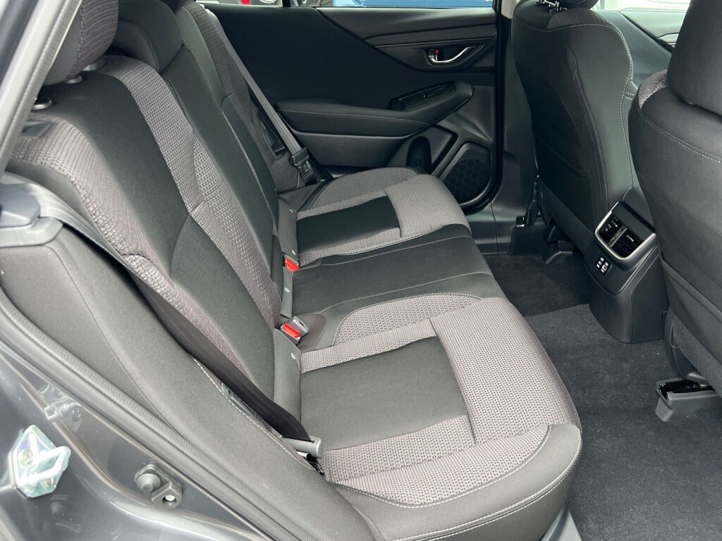 2025 Subaru Outback Premium Hagerstown MD