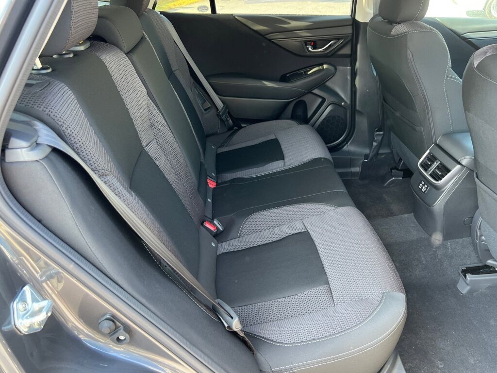 2025 Subaru Outback Premium Hagerstown MD