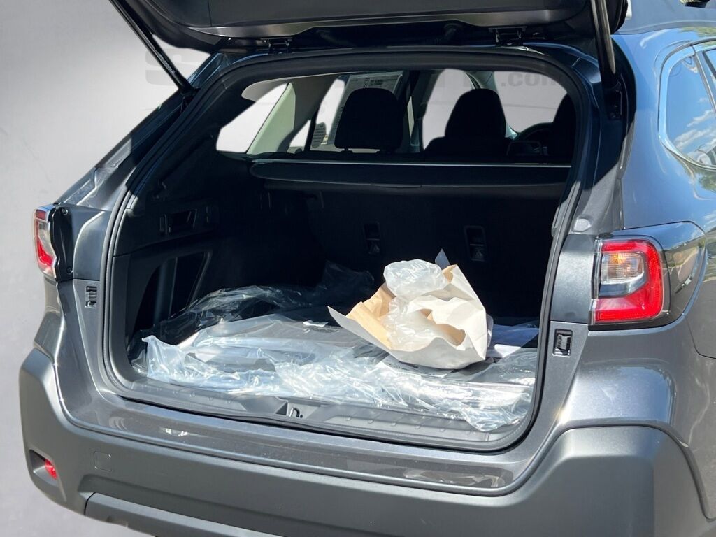 2025 Subaru Outback Premium Hagerstown MD