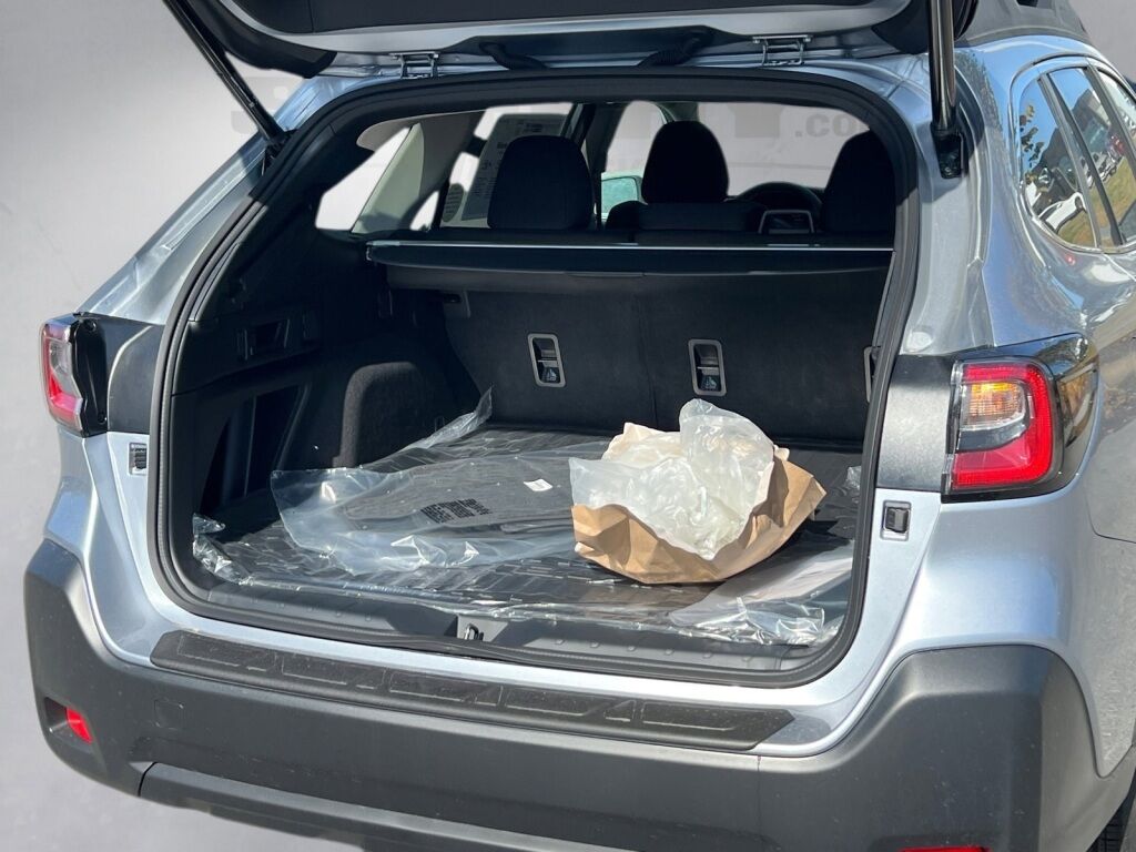 2025 Subaru Outback Premium Hagerstown MD