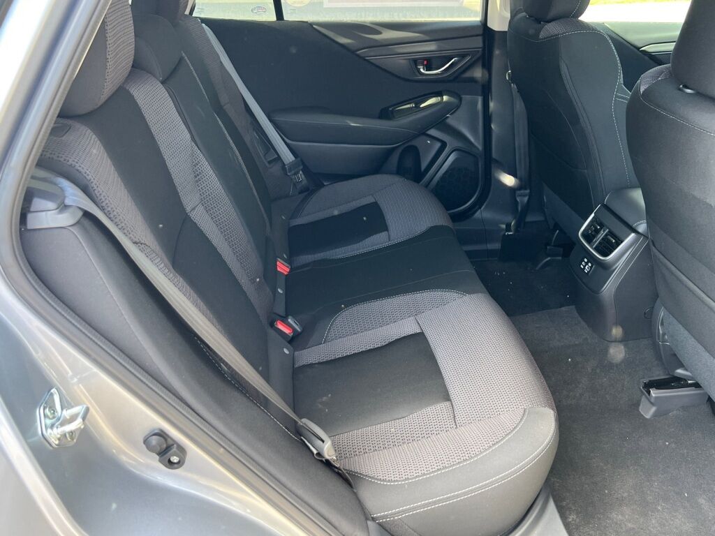 2025 Subaru Outback Premium Hagerstown MD