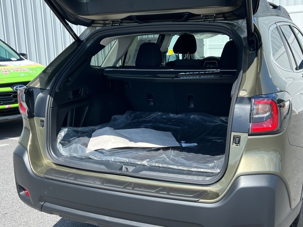2025 Subaru Outback Premium Hagerstown MD