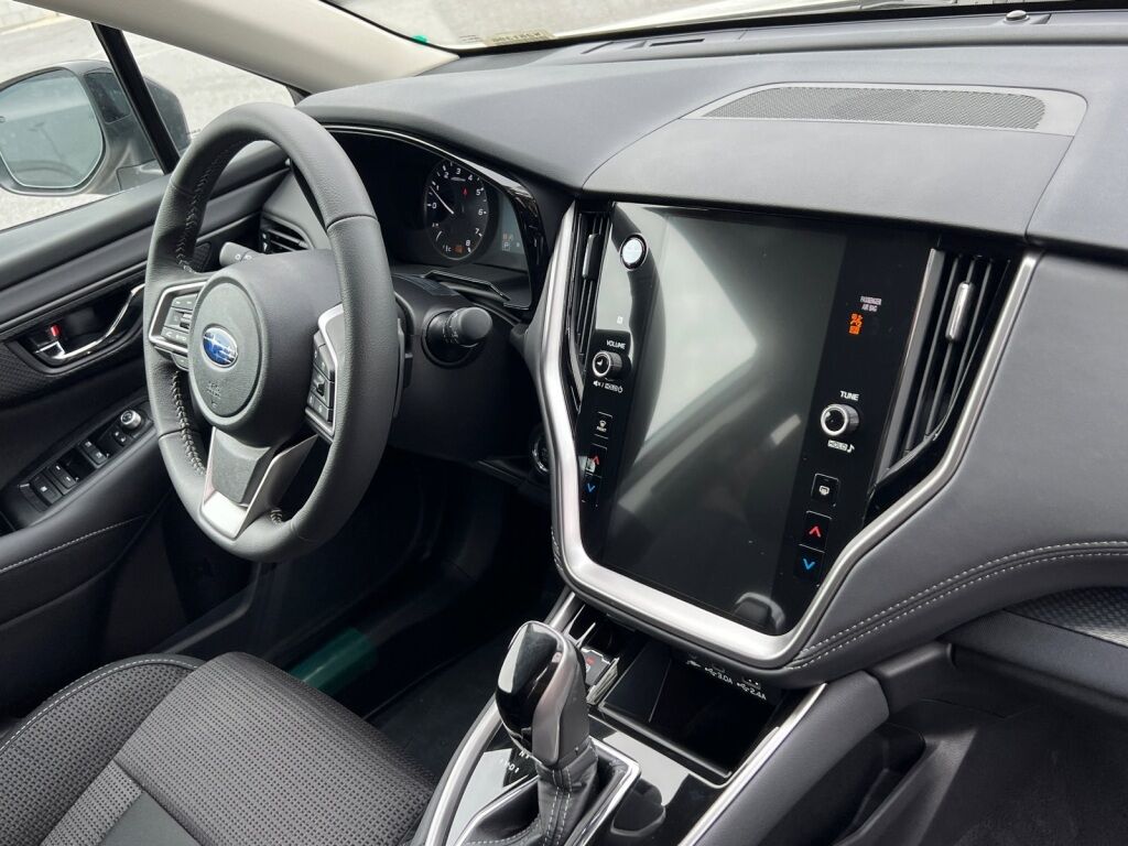 2025 Subaru Outback Premium Hagerstown MD