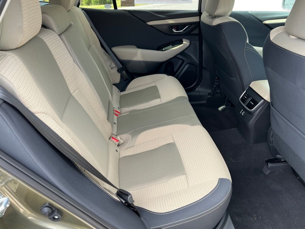 2025 Subaru Outback Premium Hagerstown MD