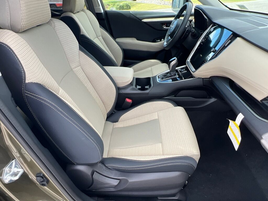 2025 Subaru Outback Premium Hagerstown MD