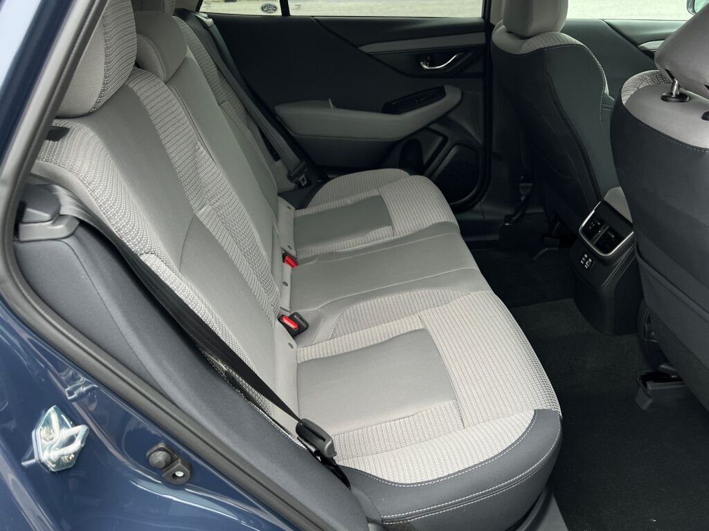 2025 Subaru Outback Premium Hagerstown MD