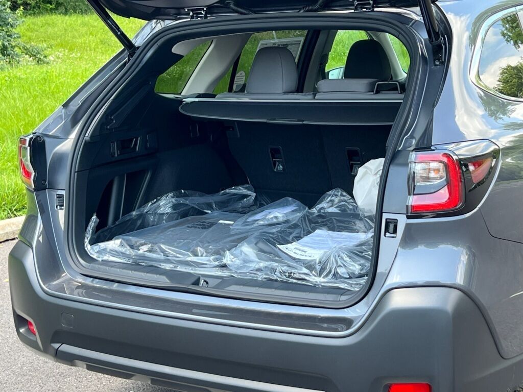 2025 Subaru Outback Premium Hagerstown MD