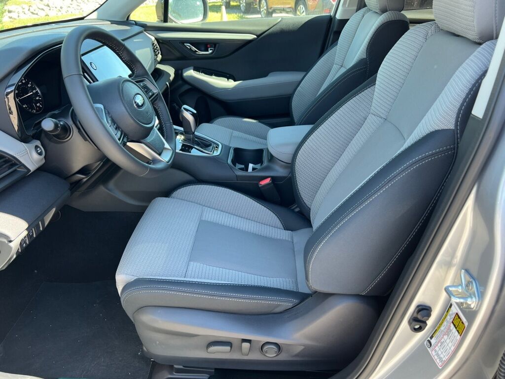 2025 Subaru Outback Premium Hagerstown MD