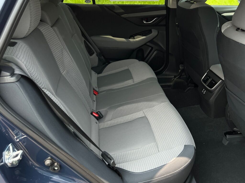 2025 Subaru Outback Premium Hagerstown MD