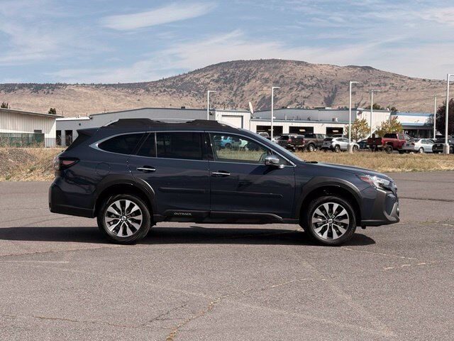 2025 Subaru Outback Touring Klamath Falls OR