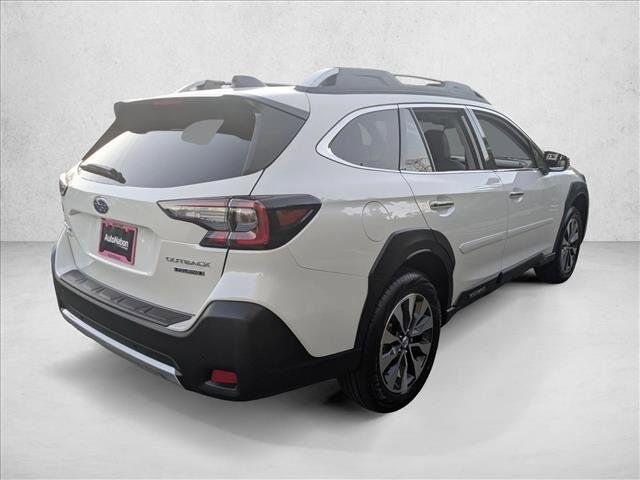 2025 Subaru Outback Touring