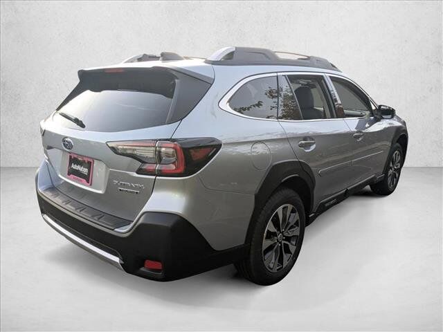 2025 Subaru Outback Touring