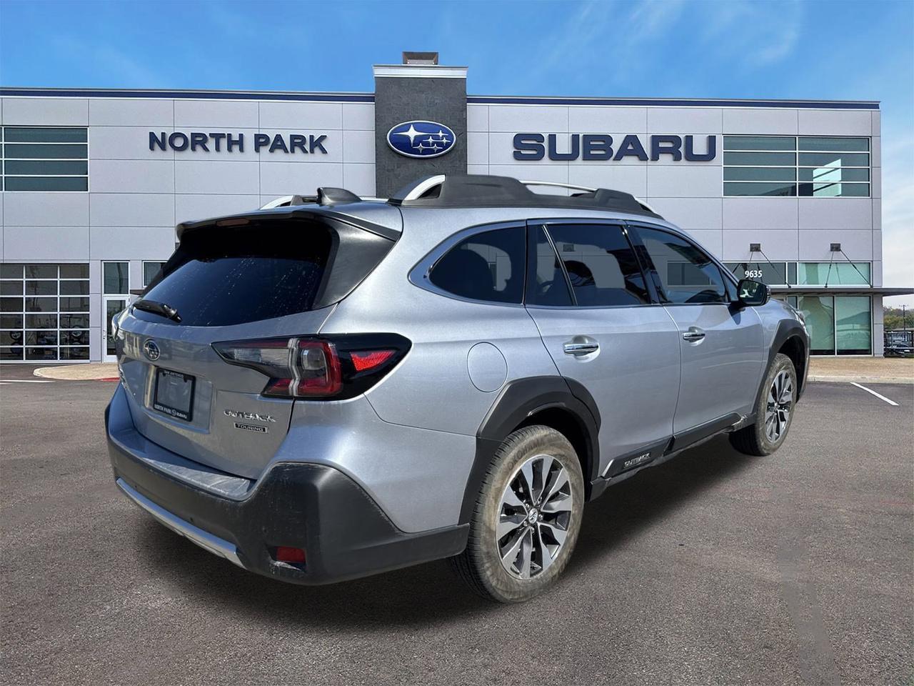 2025 Subaru Outback Touring