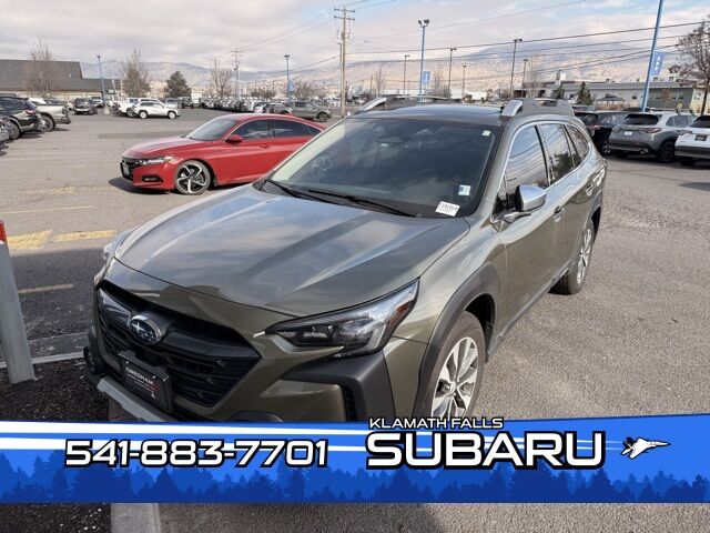 2025 Subaru Outback Touring XT