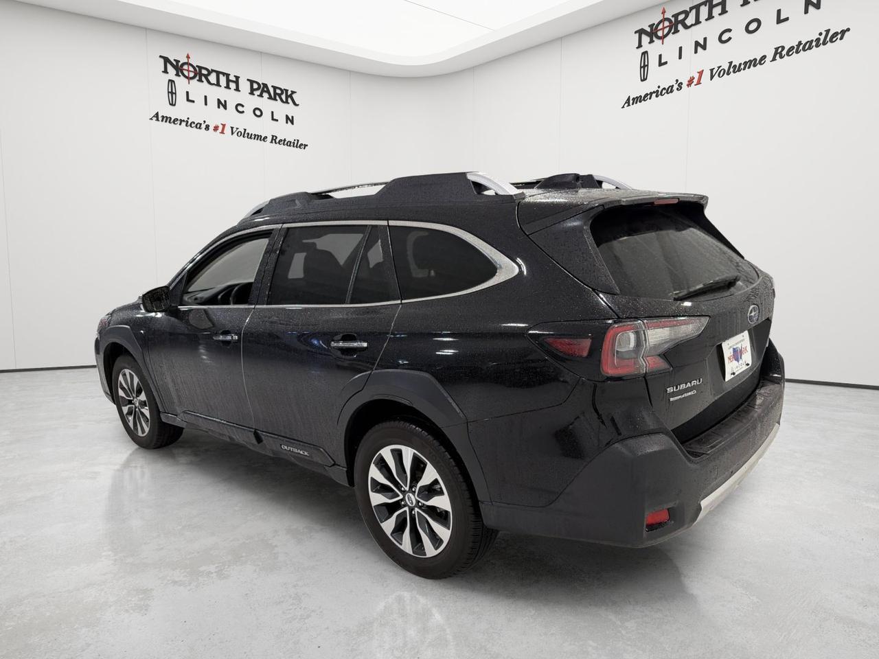 2025 Subaru Outback Touring XT