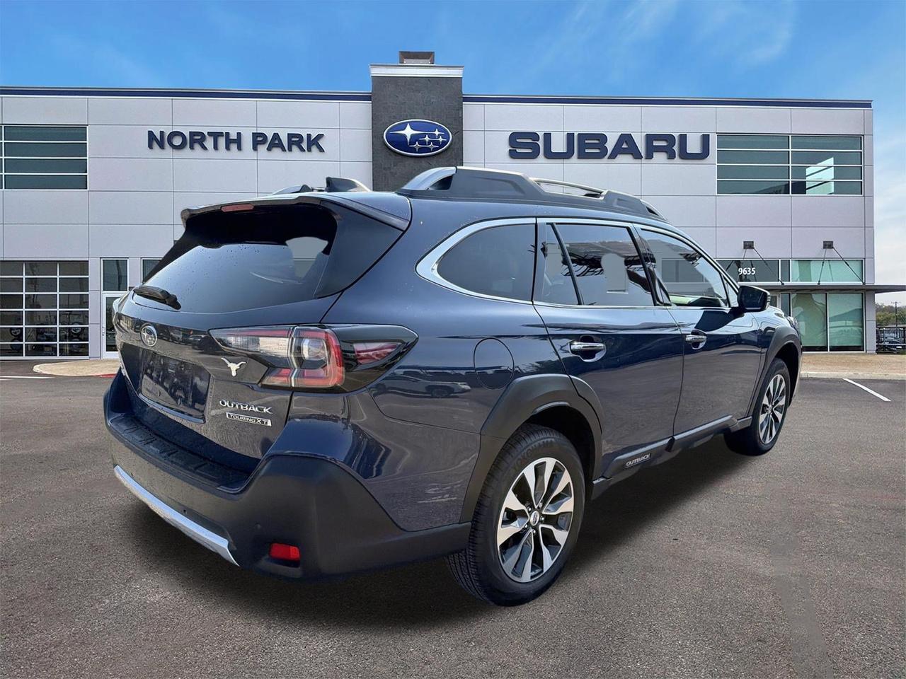 2025 Subaru Outback Touring XT