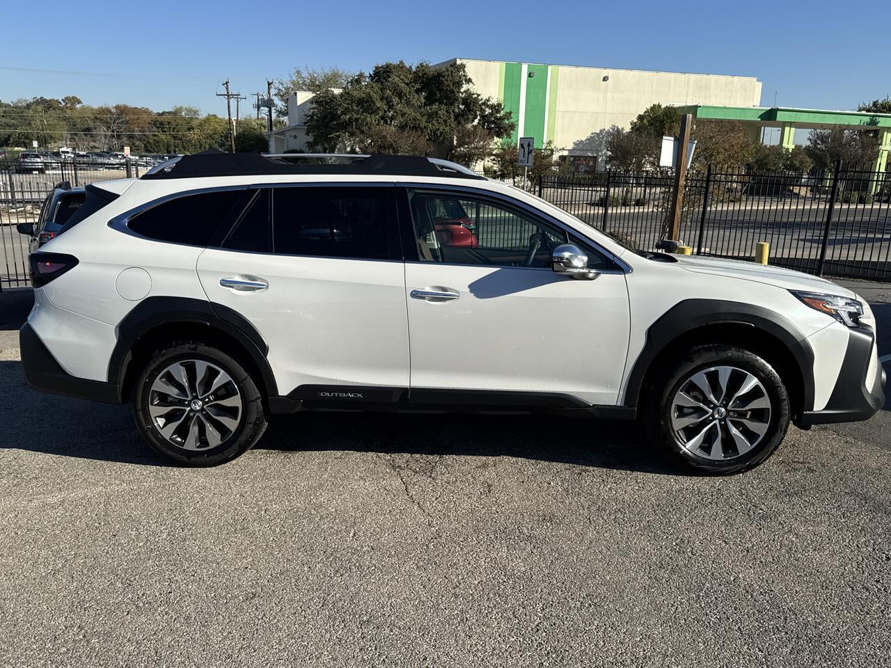 2025 Subaru Outback Touring XT