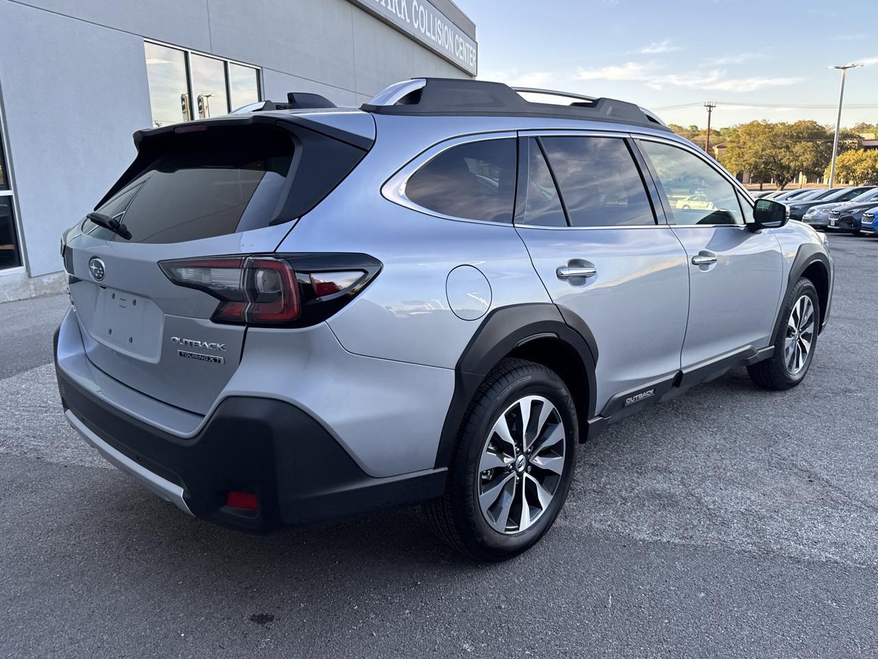 2025 Subaru Outback Touring XT