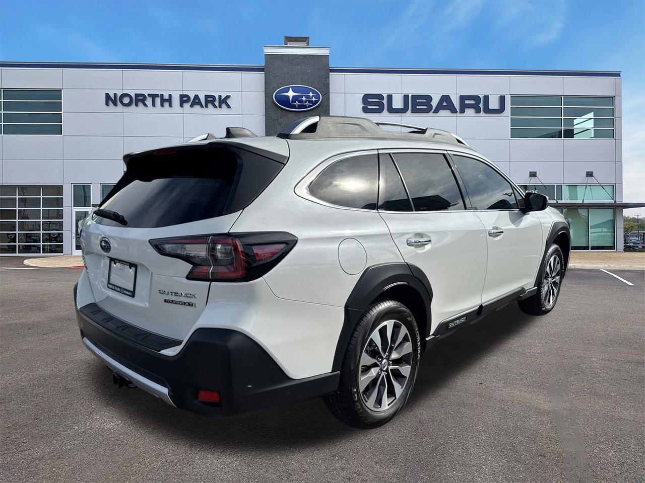 2025 Subaru Outback Touring XT