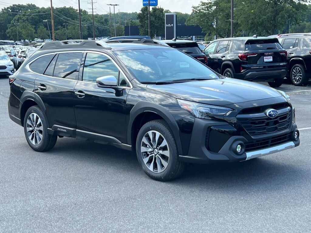 2025 Subaru Outback Touring XT Hagerstown MD