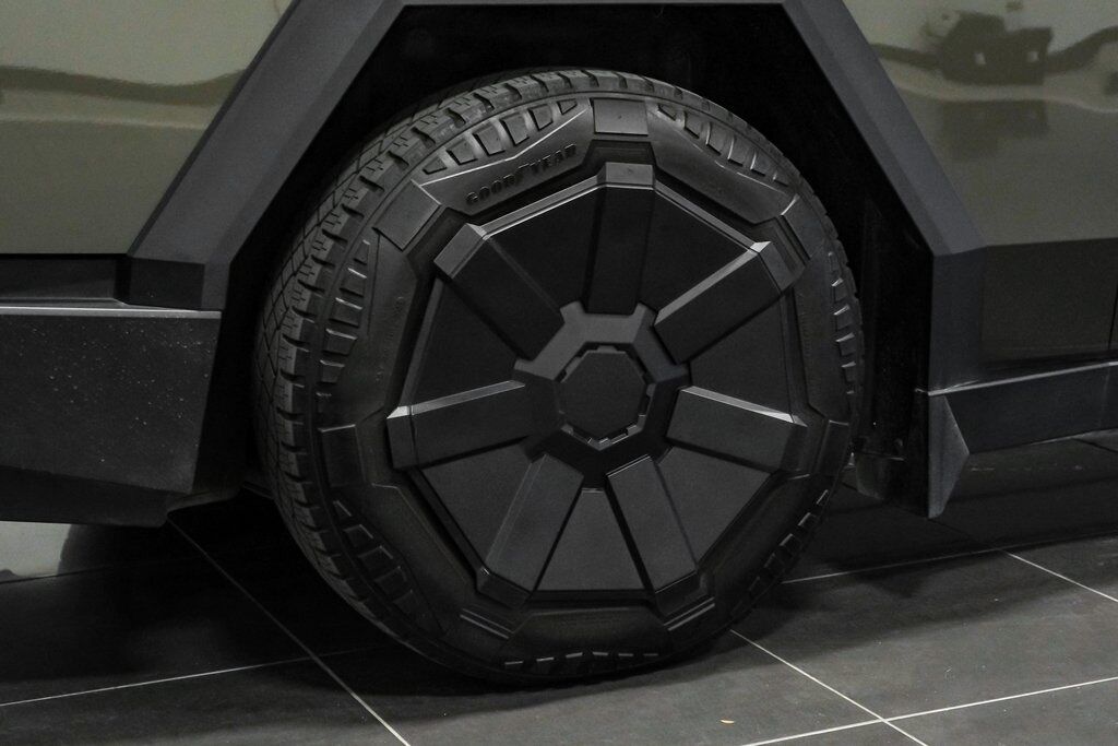 2025 Tesla Cybertruck Base Carrollton TX