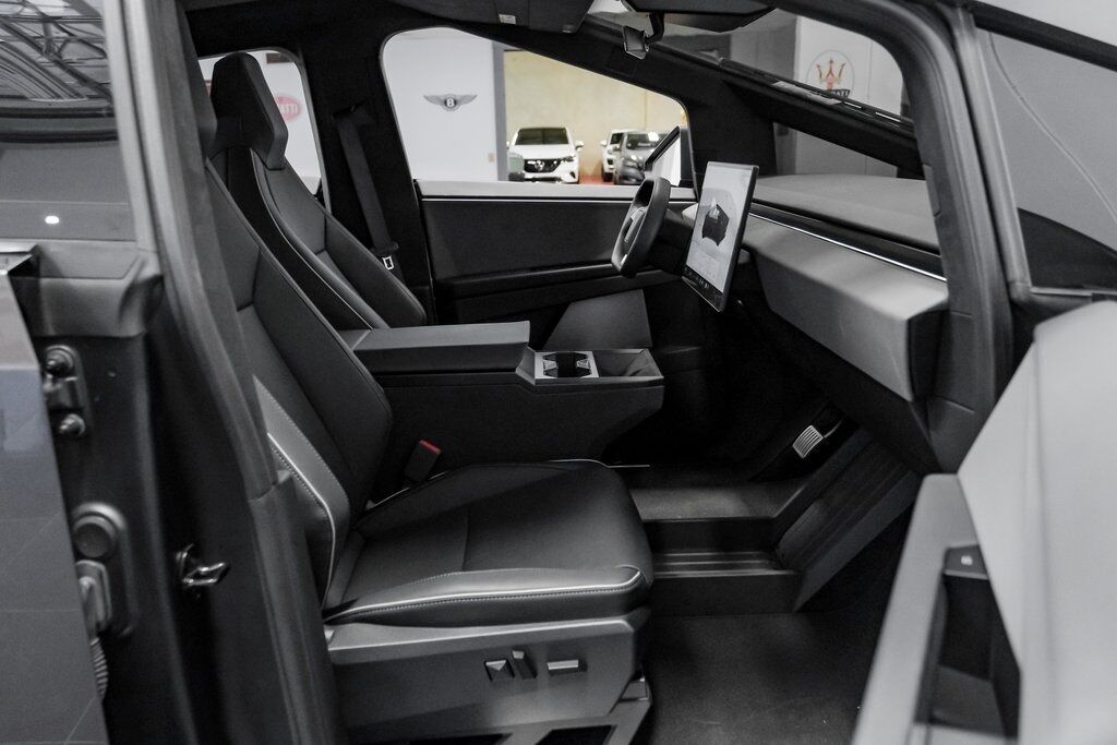 2025 Tesla Cybertruck Base Carrollton TX