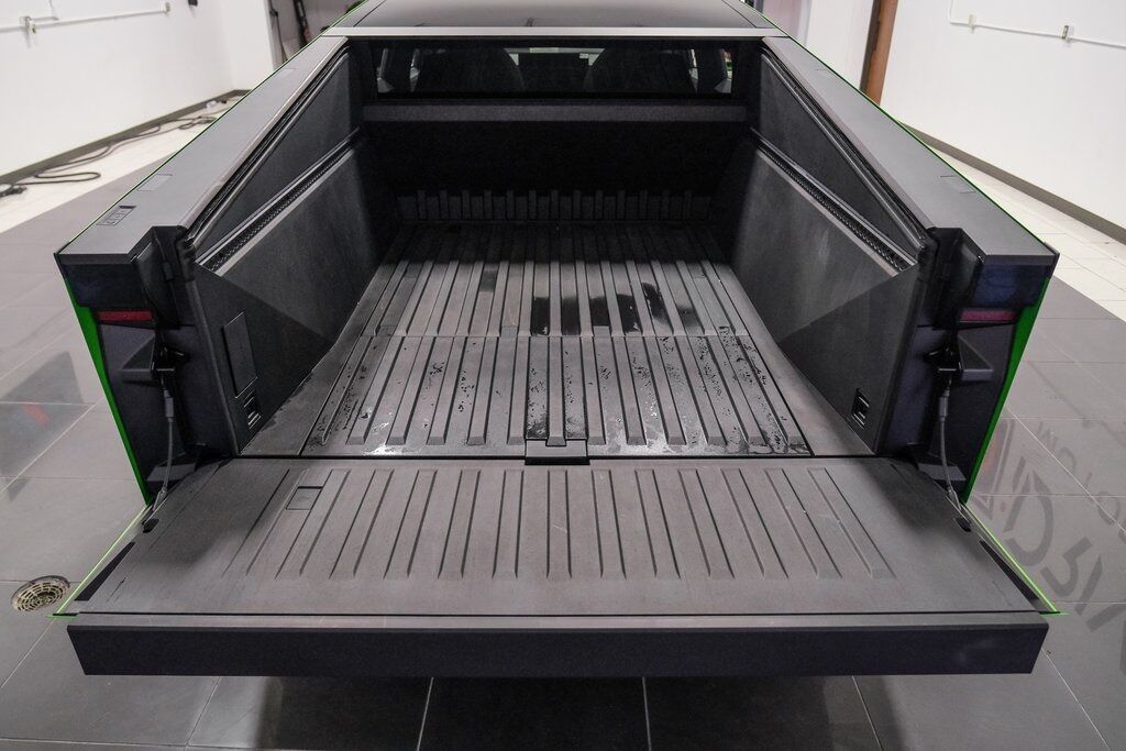 2025 Tesla Cybertruck Base Carrollton TX