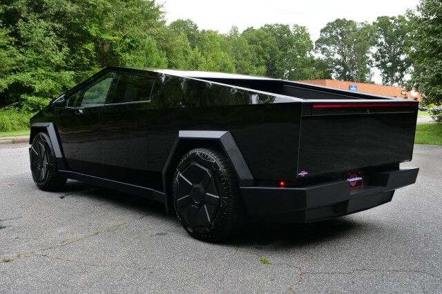 2025 Tesla Cybertruck Cyberbeast / Full Self Driving PKG / Tri Motor AWD! High Point NC