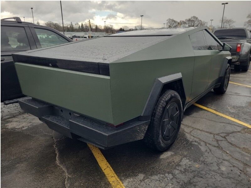 2025 Tesla Cybertruck FULL SELF DRIVING Willowbrook IL