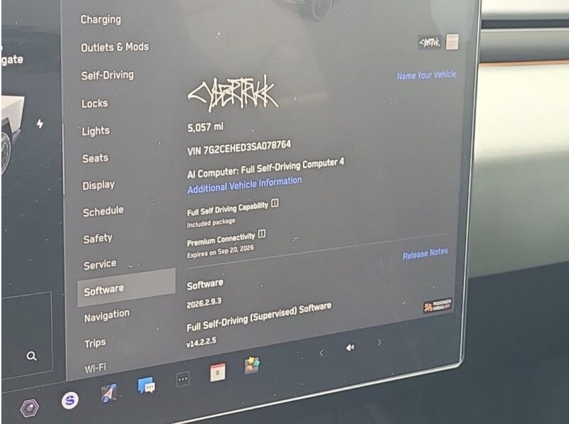 2025 Tesla Cybertruck FULL SELF DRIVING