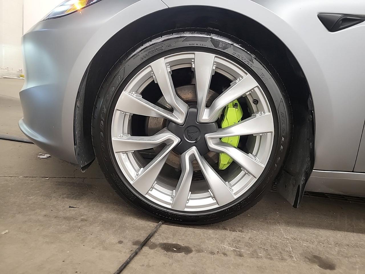 2025 Tesla Model 3 Long Range AWD Richmond Hill ON