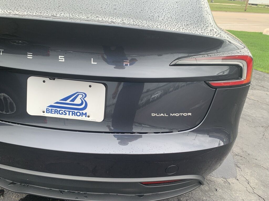 2025 Tesla Model 3 Long Range Green Bay WI