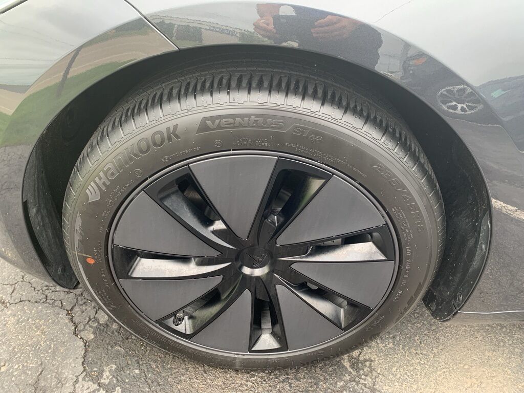 2025 Tesla Model 3 Long Range Green Bay WI