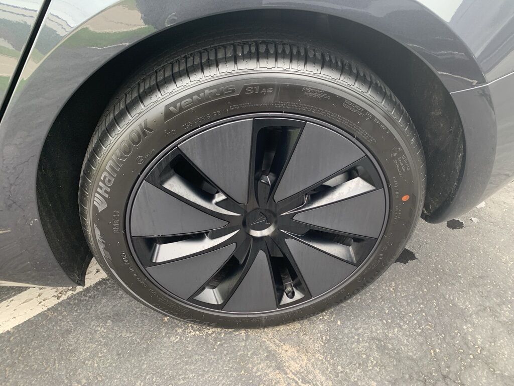 2025 Tesla Model 3 Long Range Green Bay WI