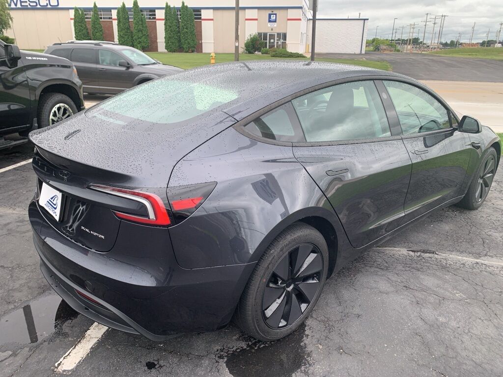 2025 Tesla Model 3 Long Range Green Bay WI