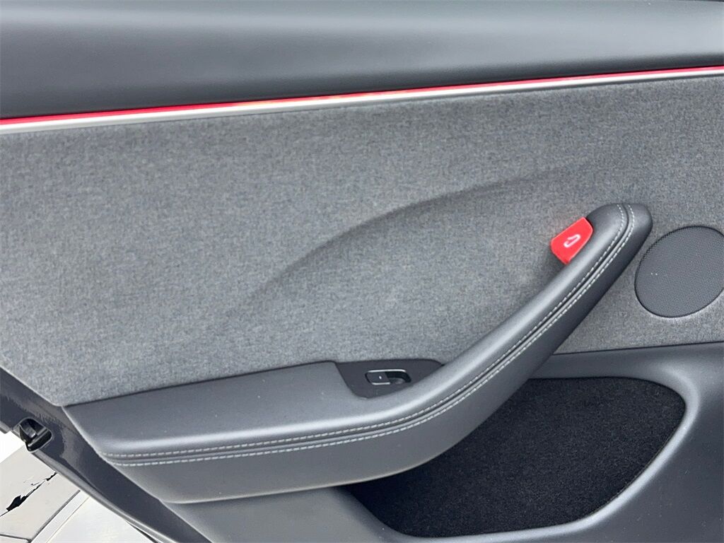 2025 Tesla Model 3 Long Range NAV,CAM,PANO,HTD STS,BLIND SPOT Plano TX