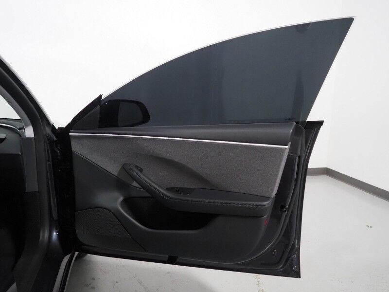 2025 Tesla Model 3 Long Range RWD *AUTOPILOT, NAVIGATION, SAFETY ALERTS, ADAPTIVE CRUISE, SURROUND VIEW CAMERAS, PANORAMA GLASS ROOF, CLIMATE SEATS, HEATED STEERING, WIRELESS CHARGING Round Rock TX