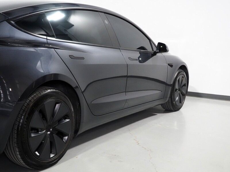 2025 Tesla Model 3 Long Range RWD *AUTOPILOT, NAVIGATION, SAFETY ALERTS, ADAPTIVE CRUISE, SURROUND VIEW CAMERAS, PANORAMA GLASS ROOF, CLIMATE SEATS, HEATED STEERING, WIRELESS CHARGING Round Rock TX