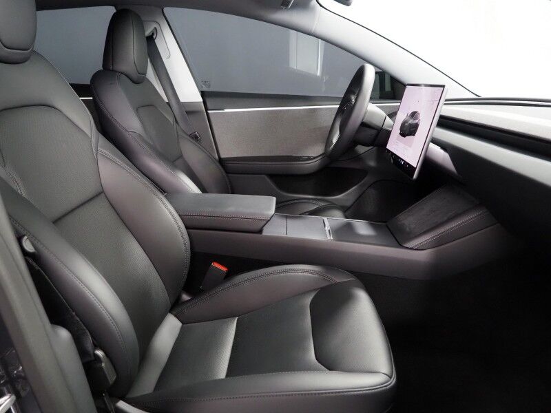 2025 Tesla Model 3 Long Range RWD *AUTOPILOT, NAVIGATION, SAFETY ALERTS, ADAPTIVE CRUISE, SURROUND VIEW CAMERAS, PANORAMA GLASS ROOF, CLIMATE SEATS, HEATED STEERING, WIRELESS CHARGING Round Rock TX