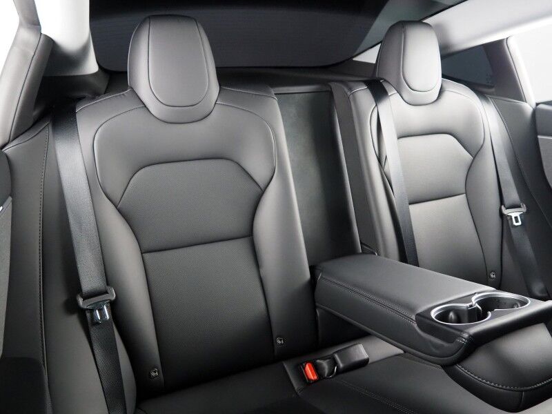 2025 Tesla Model 3 Long Range RWD *AUTOPILOT, NAVIGATION, SAFETY ALERTS, ADAPTIVE CRUISE, SURROUND VIEW CAMERAS, PANORAMA GLASS ROOF, CLIMATE SEATS, HEATED STEERING, WIRELESS CHARGING Round Rock TX