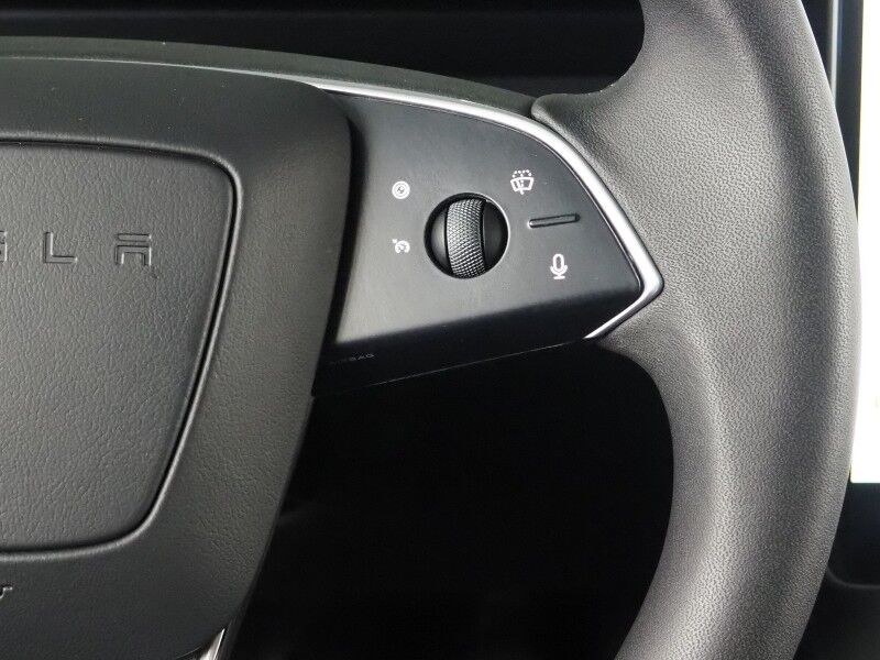 2025 Tesla Model 3 Long Range RWD *AUTOPILOT, NAVIGATION, SAFETY ALERTS, ADAPTIVE CRUISE, SURROUND VIEW CAMERAS, PANORAMA GLASS ROOF, CLIMATE SEATS, HEATED STEERING, WIRELESS CHARGING Round Rock TX