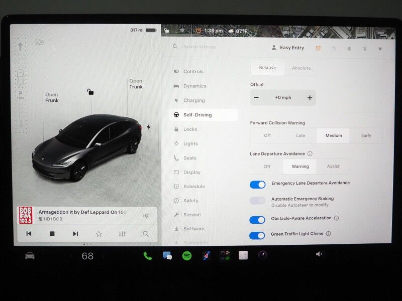 2025 Tesla Model 3 Long Range RWD *AUTOPILOT, NAVIGATION, SAFETY ALERTS, ADAPTIVE CRUISE, SURROUND VIEW CAMERAS, PANORAMA GLASS ROOF, CLIMATE SEATS, HEATED STEERING, WIRELESS CHARGING Round Rock TX