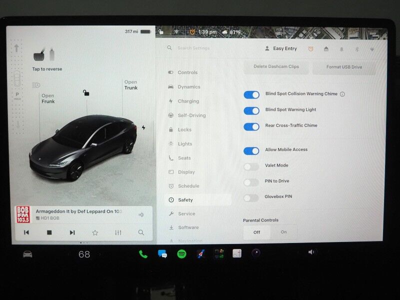 2025 Tesla Model 3 Long Range RWD *AUTOPILOT, NAVIGATION, SAFETY ALERTS, ADAPTIVE CRUISE, SURROUND VIEW CAMERAS, PANORAMA GLASS ROOF, CLIMATE SEATS, HEATED STEERING, WIRELESS CHARGING Round Rock TX