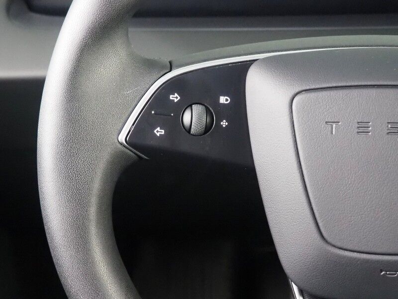 2025 Tesla Model 3 Long Range RWD *AUTOPILOT, NAVIGATION, SAFETY ALERTS, ADAPTIVE CRUISE, SURROUND VIEW CAMERAS, PANORAMA GLASS ROOF, CLIMATE SEATS, HEATED STEERING, WIRELESS CHARGING Round Rock TX