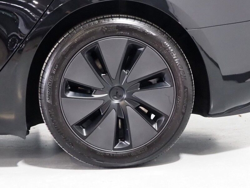 2025 Tesla Model 3 Long Range RWD *AUTOPILOT, NAVIGATION, SAFETY ALERTS, ADAPTIVE CRUISE, SURROUND VIEW CAMERAS, PANORAMA GLASS ROOF, CLIMATE SEATS, HEATED STEERING, WIRELESS CHARGING Round Rock TX