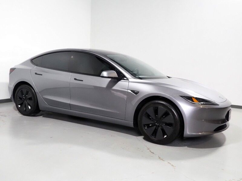 2025 Tesla Model 3 Long Range RWD *AUTOPILOT, NAVIGATION, SAFETY ALERTS, ADAPTIVE CRUISE, SURROUND VIEW CAMERAS, PANORAMA GLASS ROOF, CLIMATE SEATS, HEATED STEERING, WIRELESS CHARGING