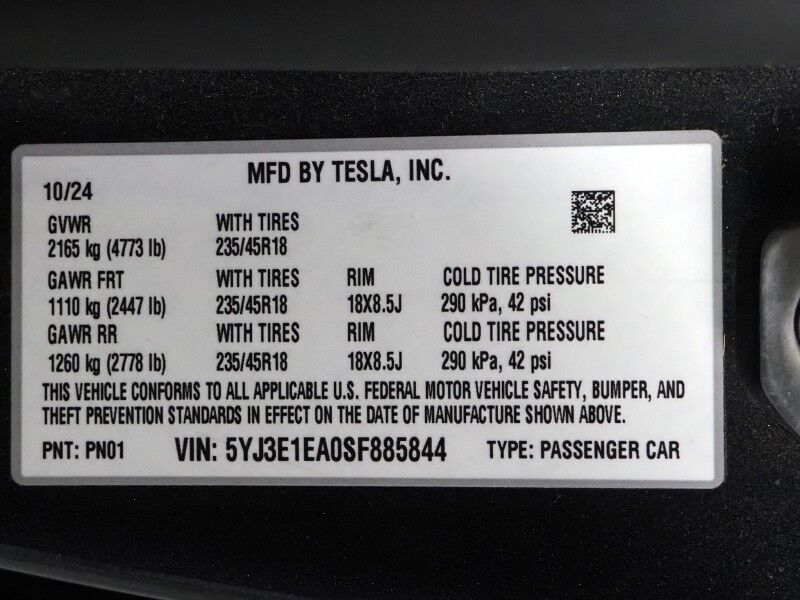 2025 Tesla Model 3 Long Range RWD *TRAFFIC AWARE CRUISE CONTROL, NAVIGATION, SAFETY ALERTS, SURROUND VIEW CAMERAS, PANORAMA GLASS ROOF, CLIMATE SEATS, HEATED STEERING, WIRELESS CHARGING Round Rock TX