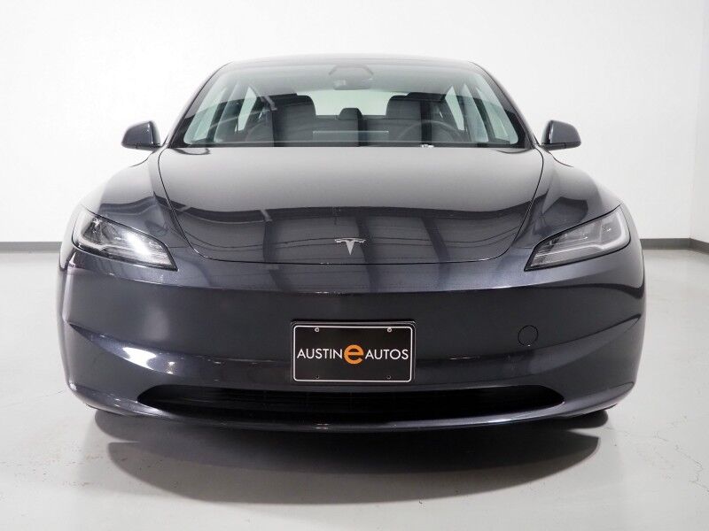 2025 Tesla Model 3 Long Range RWD *TRAFFIC AWARE CRUISE CONTROL, NAVIGATION, SAFETY ALERTS, SURROUND VIEW CAMERAS, PANORAMA GLASS ROOF, CLIMATE SEATS, HEATED STEERING, WIRELESS CHARGING Round Rock TX